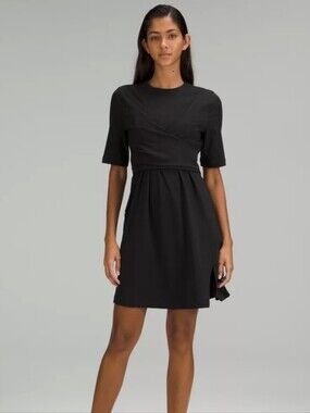 Lululemon Wrap Front T-shirt Dress - Black sz S